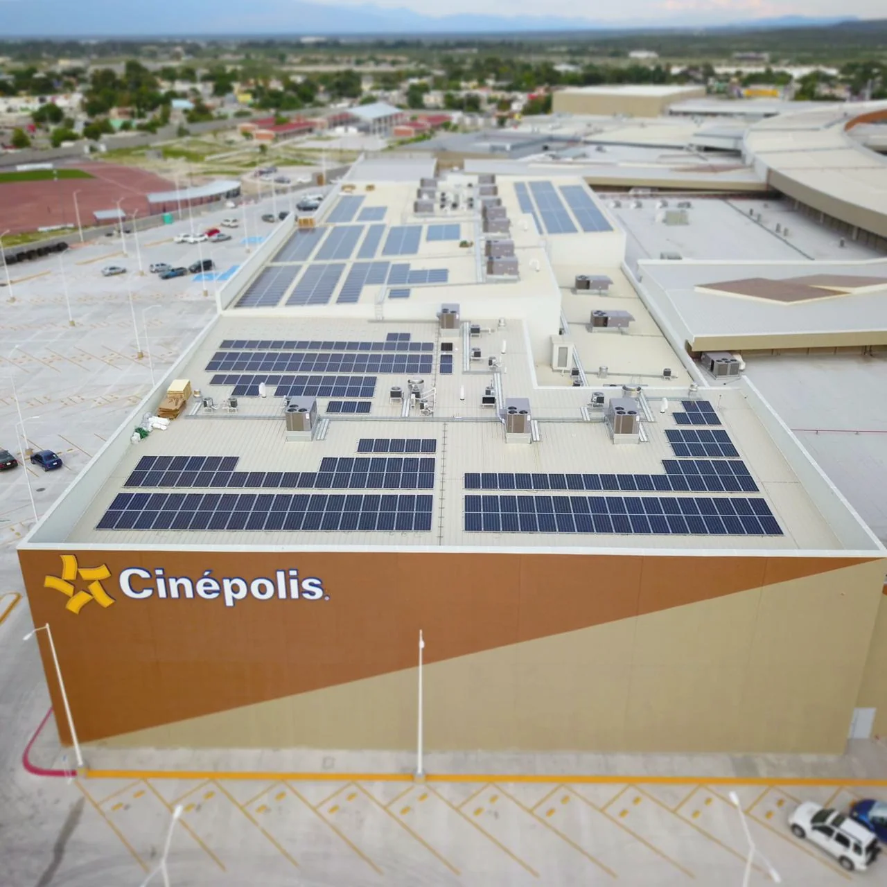 Instalación solar Energon en Cinépolis Monclova